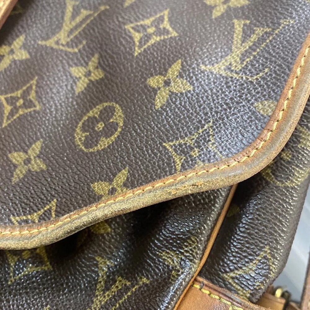 LOUIS VUITTON Logo Saumur 30 Shoulder Bag Monogram Leather Brown - Picture 13 of 16